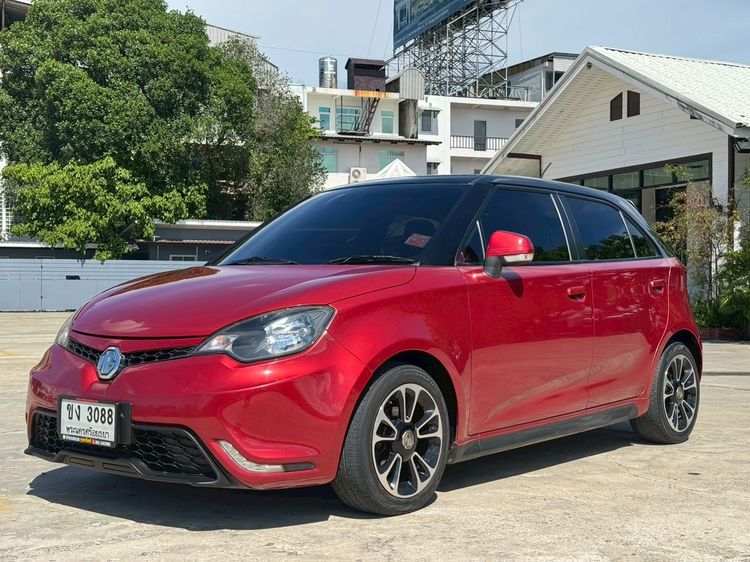 รถ MG MG3 1.5 X สี แดง