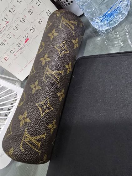 lv วินเทจใส่ดินสอ รูปที่ 2