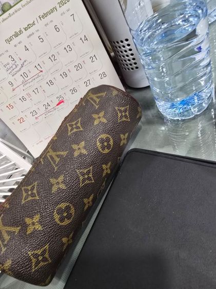 lv วินเทจใส่ดินสอ