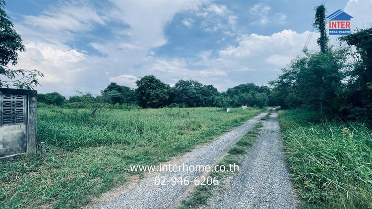 ที่ดินเปล่า 590 ตร.ว. ที่ดิน โครงการชลพฤกษ์ รีสอร์ท ซอยใกล้อาคารสัมนาของโครงการ ถนนรังสิต-นครนายก ถนนทางหลวงสายเอเซียสาย1 บ้านนา นครนายก