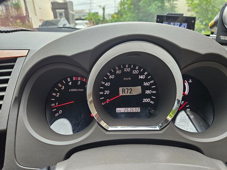 Toyota Fortuner 2010 3.0 V 4WD Utility-car ดีเซล เกียร์อัตโนมัติ น้ำตาล