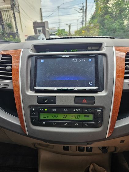 Toyota Fortuner 2010 3.0 V 4WD Utility-car ดีเซล เกียร์อัตโนมัติ น้ำตาล รูปที่ 2