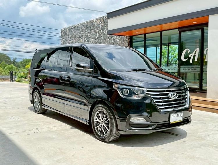 Hyundai Grand Starex 2019 2.5 VIP Utility-car ดีเซล ไม่ติดแก๊ส เกียร์อัตโนมัติ ดำ รูปที่ 3