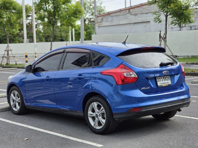 Ford Focus 2013 1.6 Trend Sedan เบนซิน ไม่ติดแก๊ส เกียร์อัตโนมัติ น้ำเงิน รูปที่ 4