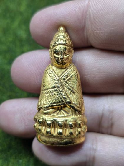 พระกริ่งเก่าๆ