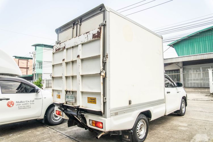 Toyota Hilux Revo 2018 2.4 J Pickup ดีเซล เกียร์ธรรมดา ขาว รูปที่ 3