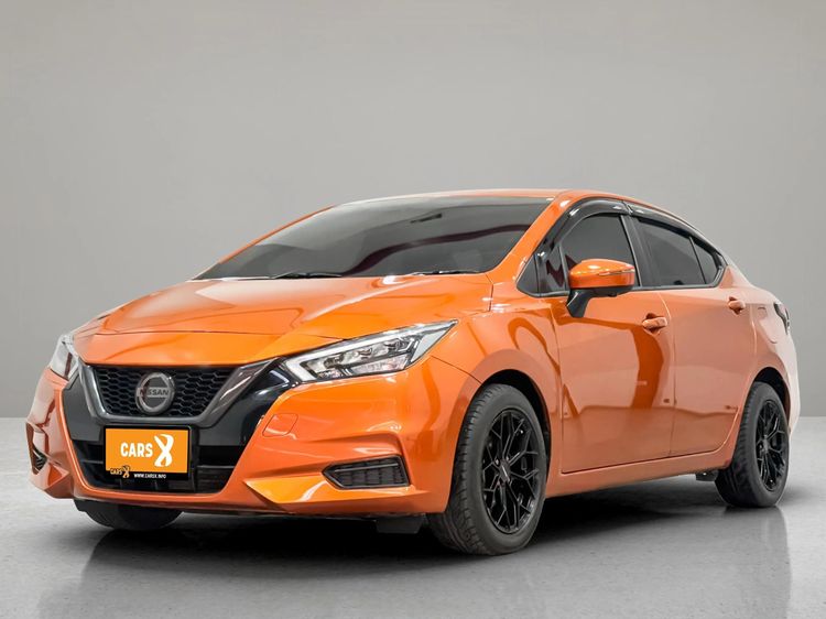รถ Nissan Almera 1.0 V สี ส้ม