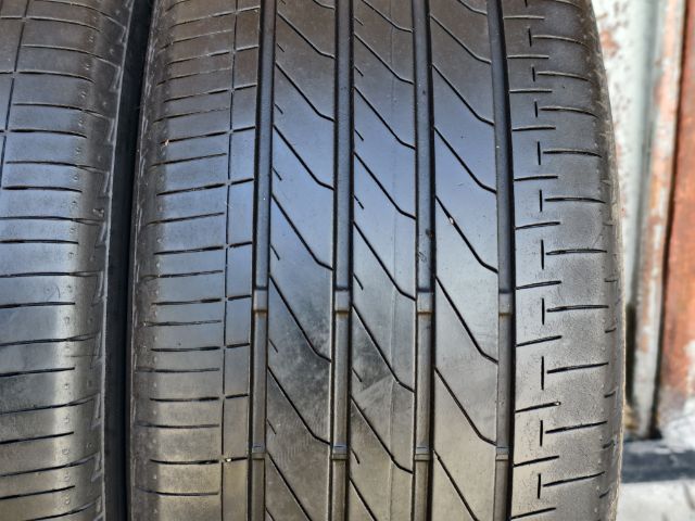 ยาง 235-45-18 ปี24 ปีแท้ ยี่ห้อ Bridgestone t005a  รูปที่ 3