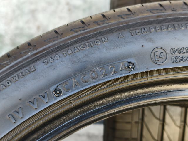 ยาง 235-45-18 ปี24 ปีแท้ ยี่ห้อ Bridgestone t005a  รูปที่ 8