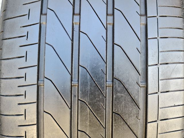 ยาง 235-45-18 ปี24 ปีแท้ ยี่ห้อ Bridgestone t005a  รูปที่ 5