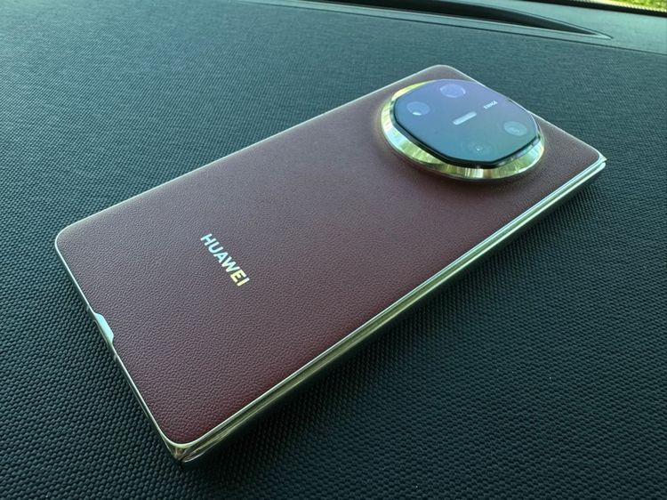 อื่นๆ 512 GB Mate X6 512GB Huawei มือสอง