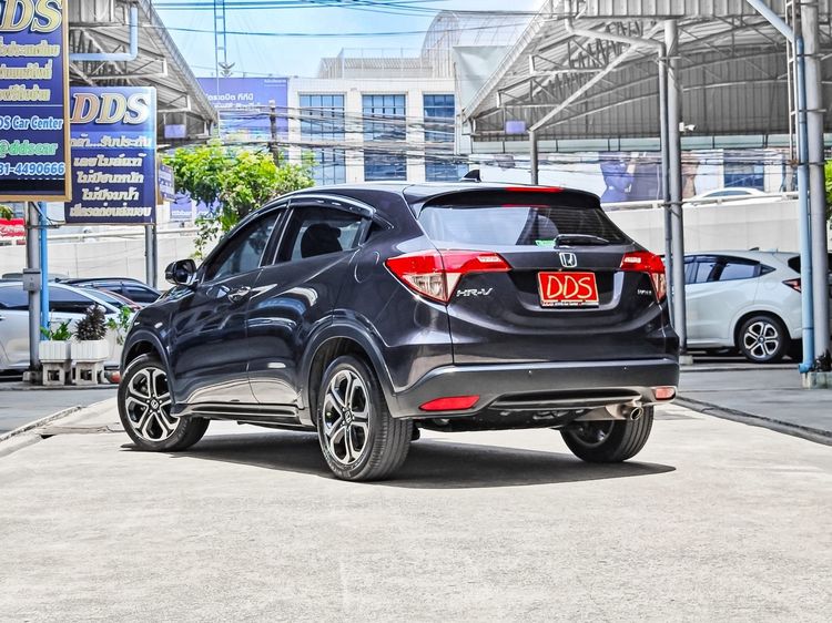 Honda HR-V 2017 1.8 S Utility-car เบนซิน เกียร์อัตโนมัติ เทา รูปที่ 3