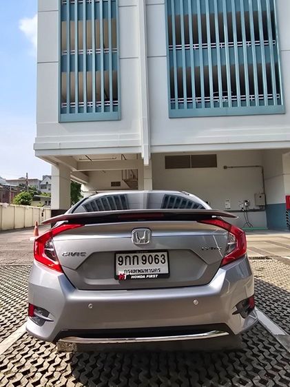 Honda Civic 2019 1.8 EL i-VTEC Sedan เบนซิน เกียร์อัตโนมัติ บรอนซ์เงิน รูปที่ 3