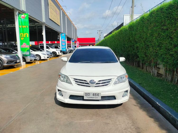 รถ Toyota Altis 1.8 G สี ขาว