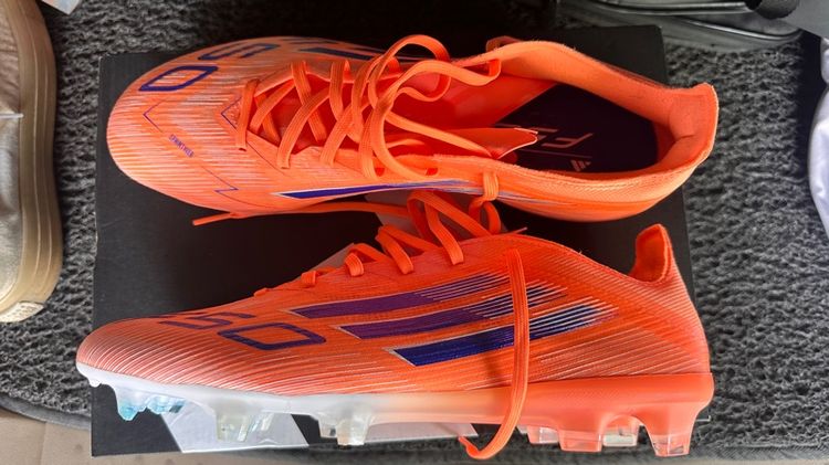 รองเท้าสตั้ด adidas f50 proFG รองท๊อป