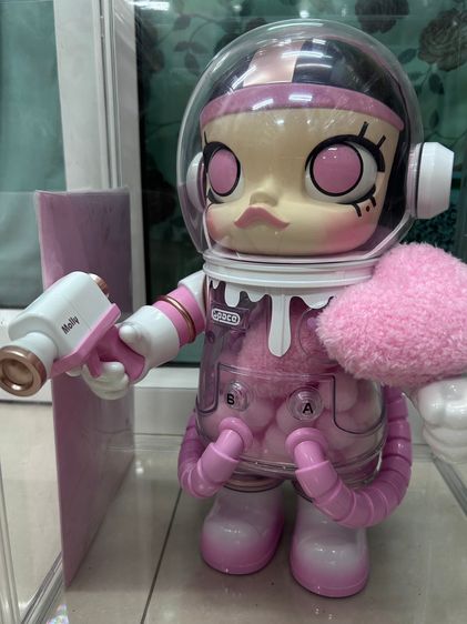 โมเดล POPMART MEGA SPACE MOLLY