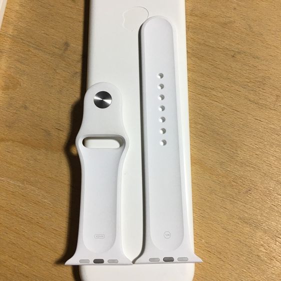 สายนาฬิกา Apple Watch แท้ ศูนย์ สภาพใหม่ พร้อมกล่องใส่ ขนาด42 mm 42 44 45 ใส่ด้วยกันได้ เป็นSize เดียวกัน   รูปที่ 6