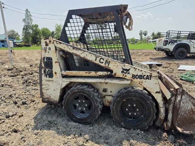 รถตัก Bobcat  รูปที่ 2