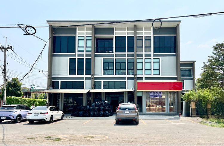 ขายอาคารพาณิชย์3.5ชั้น