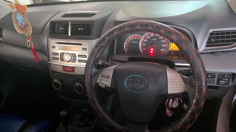 Toyota Avanza 2013 Avanza 1.5 S Sedan เบนซิน ไม่ติดแก๊ส ขาว รูปที่ 3