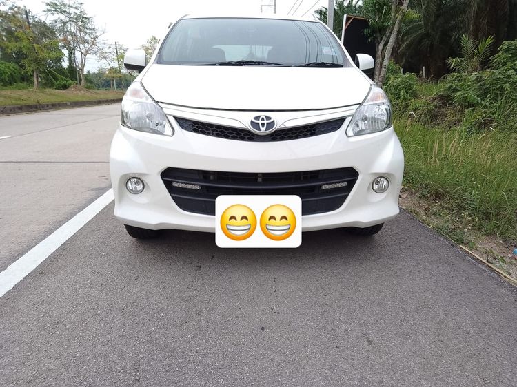 รถ Toyota Avanza Avanza 1.5 S สี ขาว