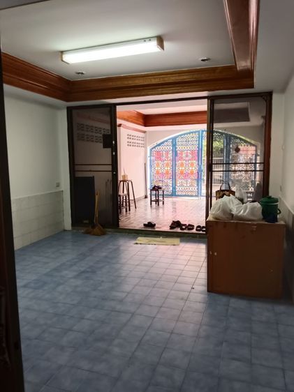 ชายทาวน์เฮ้าส์ ทำเลเยี่ยม ใกล้ ม.เกษตร ศูนย์การค้า เดอะมอลล์  งามวงศ์วาน