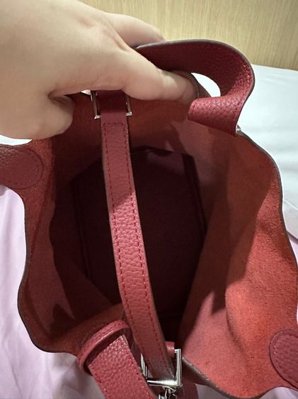 กระเป๋าถือหนังแท้ little bunny มือสอง รูปที่ 4