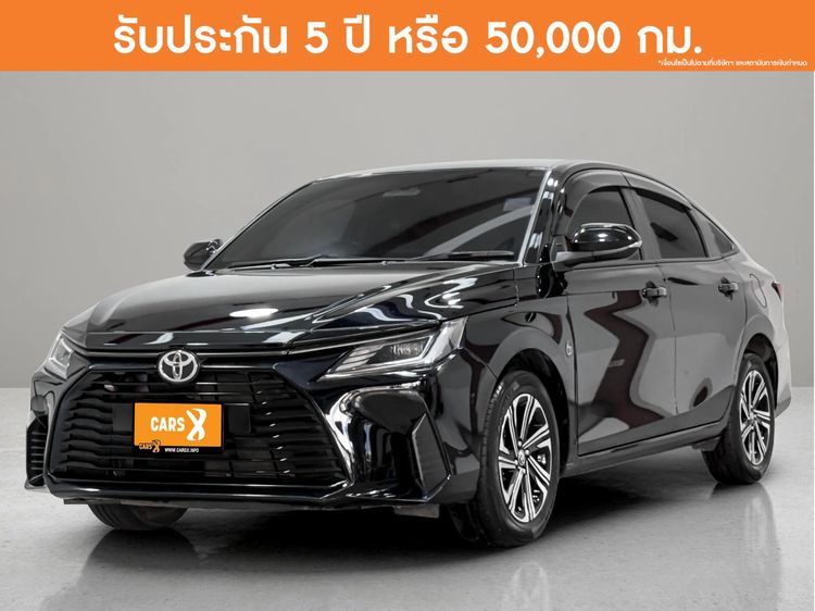 รถ Toyota Yaris ATIV 1.2 Smart สี ดำ