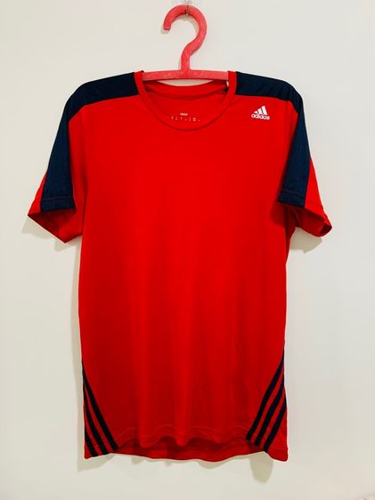 เสื้อกีฬา Adidas แท้ 💯 size M ขนาด อก 21 ยาว 27.5 นิ้ว สภาพดีมาก ดีเทลสวย เนื้อผ้าดีมากนิ่มใส่สบาย หายากน่าสะสมครับ