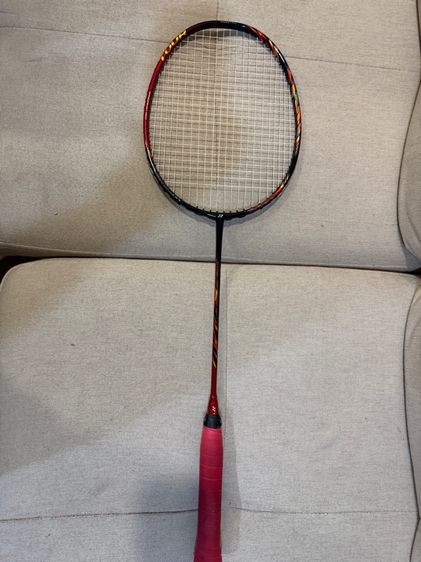 แบดมินตัน yonex astrox 99 tour