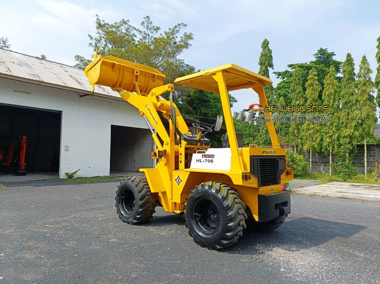 รถตัก เอวอ่อน MITSUI บุ้งกี๋ ขนาด 0.75 คิว ขับเคลื่อน 4 ล้อ   4WD ล้อ-ยางสภาพดี ทั้ง 4 เส้น ตักขึ้น รถ 6 ล้อได้สบายๆ รูปที่ 4