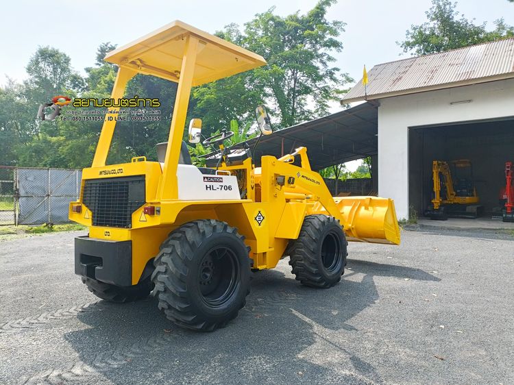 รถตัก เอวอ่อน MITSUI บุ้งกี๋ ขนาด 0.75 คิว ขับเคลื่อน 4 ล้อ   4WD ล้อ-ยางสภาพดี ทั้ง 4 เส้น ตักขึ้น รถ 6 ล้อได้สบายๆ รูปที่ 11