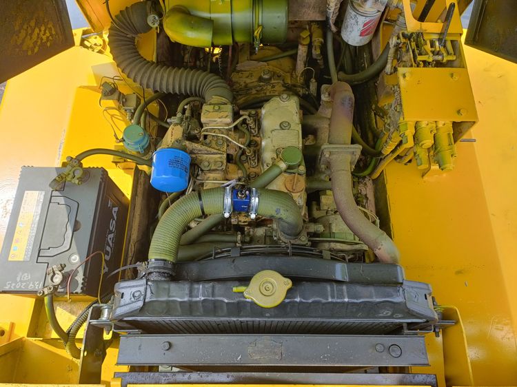 รถตัก เอวอ่อน MITSUI บุ้งกี๋ ขนาด 0.75 คิว ขับเคลื่อน 4 ล้อ   4WD ล้อ-ยางสภาพดี ทั้ง 4 เส้น ตักขึ้น รถ 6 ล้อได้สบายๆ รูปที่ 18