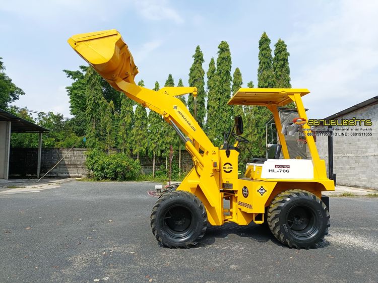รถตัก เอวอ่อน MITSUI บุ้งกี๋ ขนาด 0.75 คิว ขับเคลื่อน 4 ล้อ   4WD ล้อ-ยางสภาพดี ทั้ง 4 เส้น ตักขึ้น รถ 6 ล้อได้สบายๆ รูปที่ 3