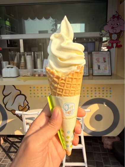 ผงไอศครีมซอฟเสริฟ  รสนมฮอกไกโดพรีเมียม 1.5 kg. Jerney (Premium Soft Serve Mix-Hokkaido Milk) รูปที่ 8