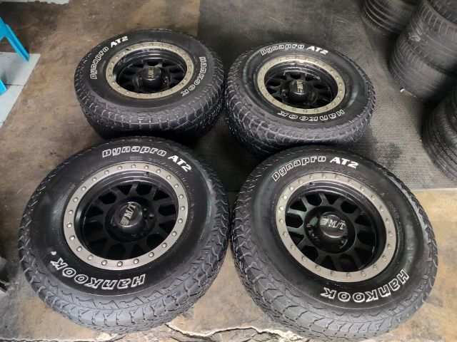 ล้อออฟโรดขอบ 16 6 รูพร้อมยาง hankook