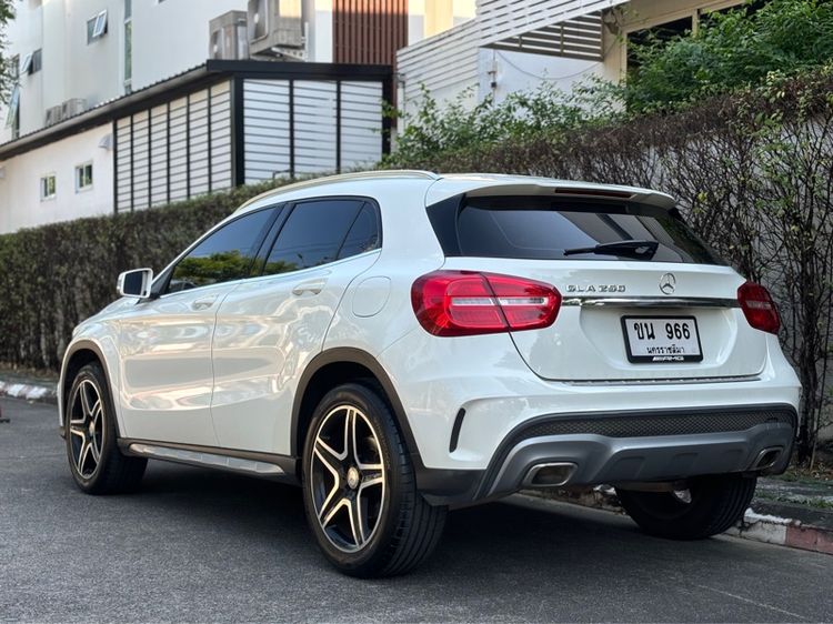 Mercedes-Benz GLA-Class 2016 GLA250 Sedan เบนซิน ไม่ติดแก๊ส เกียร์อัตโนมัติ ขาว รูปที่ 3
