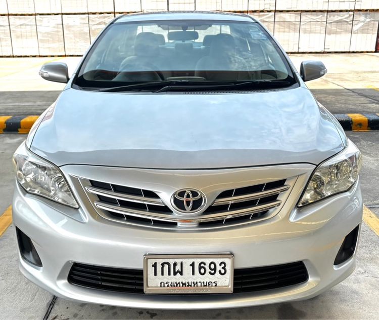 รถ Toyota Altis 1.6 E CNG สี บรอนซ์เงิน