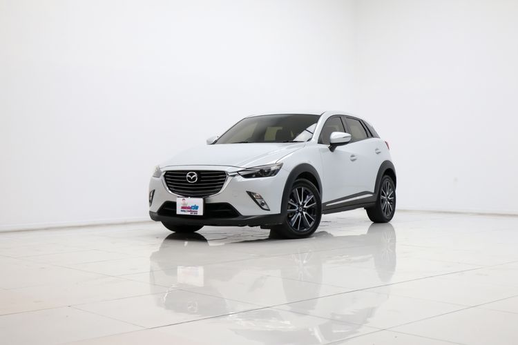 รถ Mazda CX-3 2.0 S สี ขาว