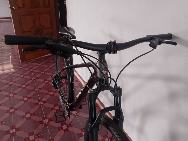 🚴‍♂️ ขายจักรยาน TWITTER เสือหมอบ  ไฮบริด สีดำ สภาพสวย รูปที่ 2