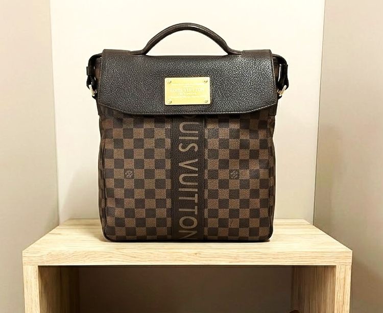 LOUIS VUITTON Soho Backpack Damier Ebene 