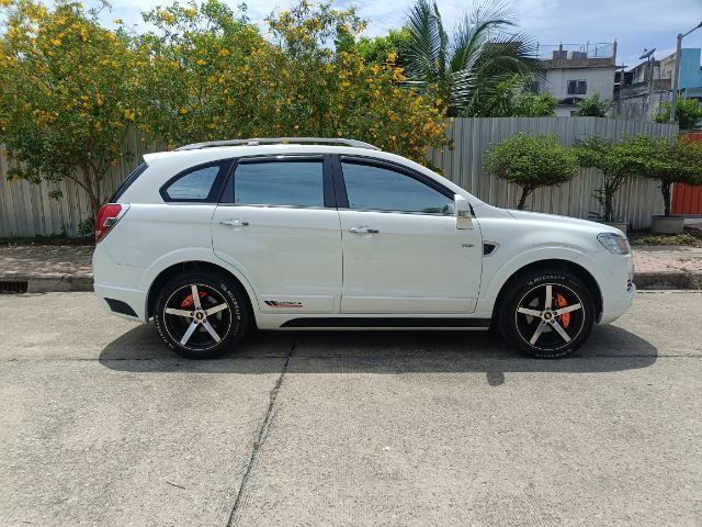 Chevrolet Captiva 2011 2.0 LTZ 4WD Van ดีเซล ไม่ติดแก๊ส เกียร์อัตโนมัติ ขาว รูปที่ 4