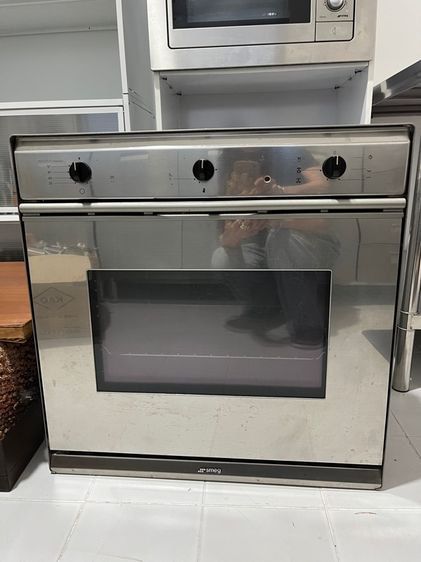 เตาอบแบบบิ้วอินฝั่ง SMEG