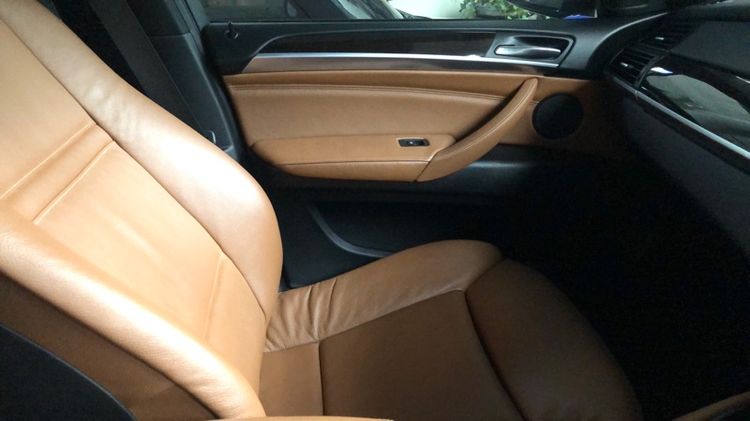 BMW X6 2013 3.0 xDrive30d 4WD Utility-car ดีเซล เกียร์อัตโนมัติ ดำ รูปที่ 4