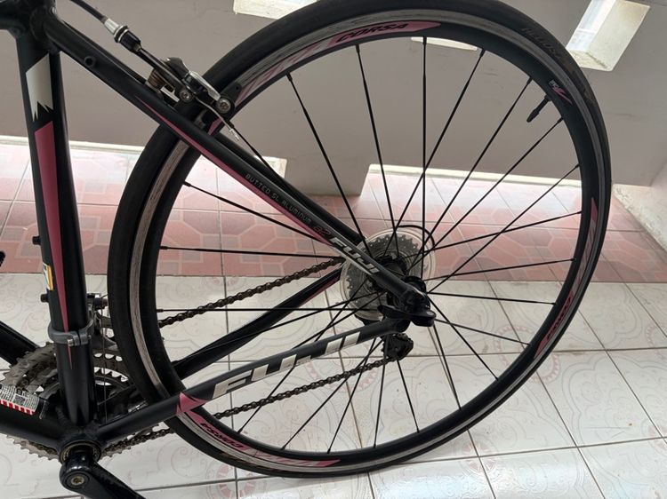 จักรยานเสือหมอบ ยี่ห้อ Fuji รุ่น Finest 1.5 รูปที่ 5