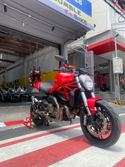 Ducati Monster 821