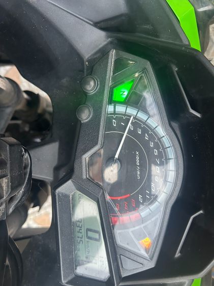 KAWASAKI NINJA 300 รูปที่ 3