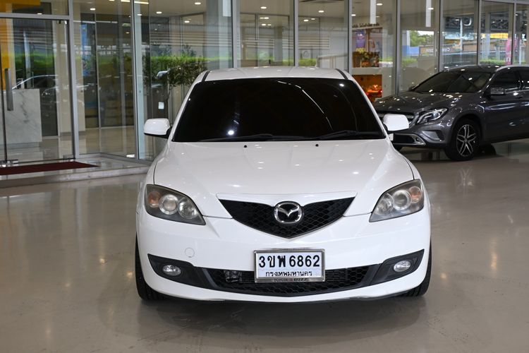 รถ Mazda Mazda3 1.6 Spirit Sports สี ขาว