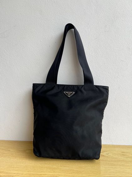 Prada แท้