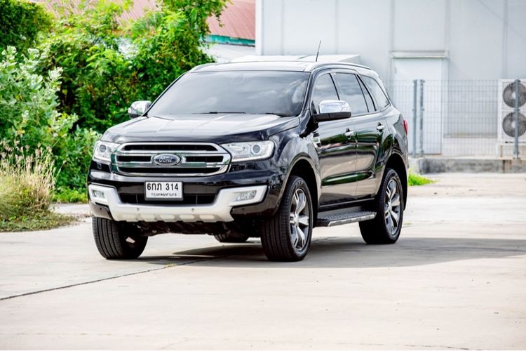 Ford Everest 2016 3.2 Titanium 4WD Utility-car ดีเซล ไม่ติดแก๊ส เกียร์อัตโนมัติ ดำ